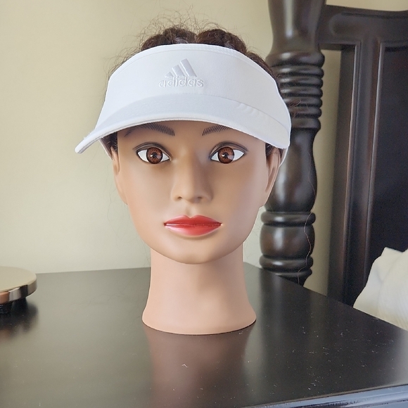 Adidas Women's White Aeroready Visor - Picture 1 of 4